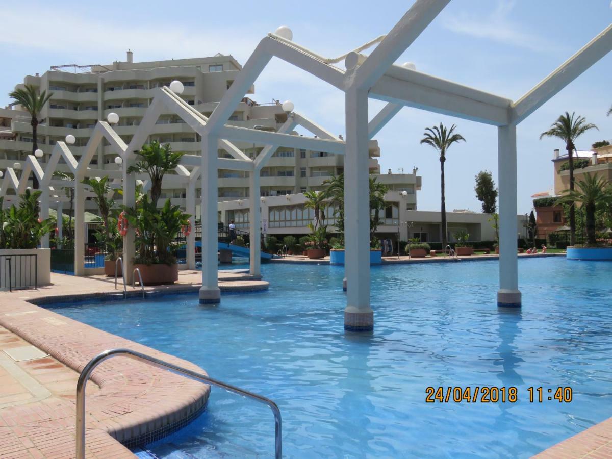 Benal Beach Apartment Benalmádena Kültér fotó
